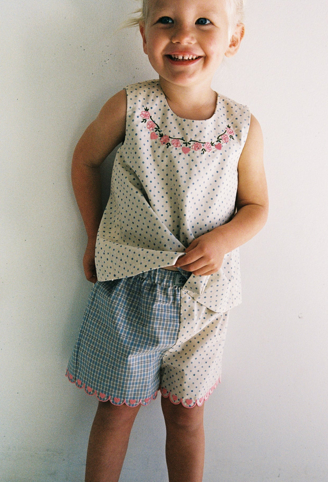 Juni - Della short - blue check