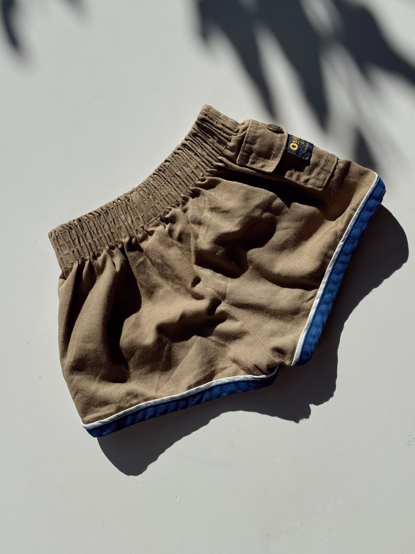 Oshkosh retro shorts - 9m-2Y