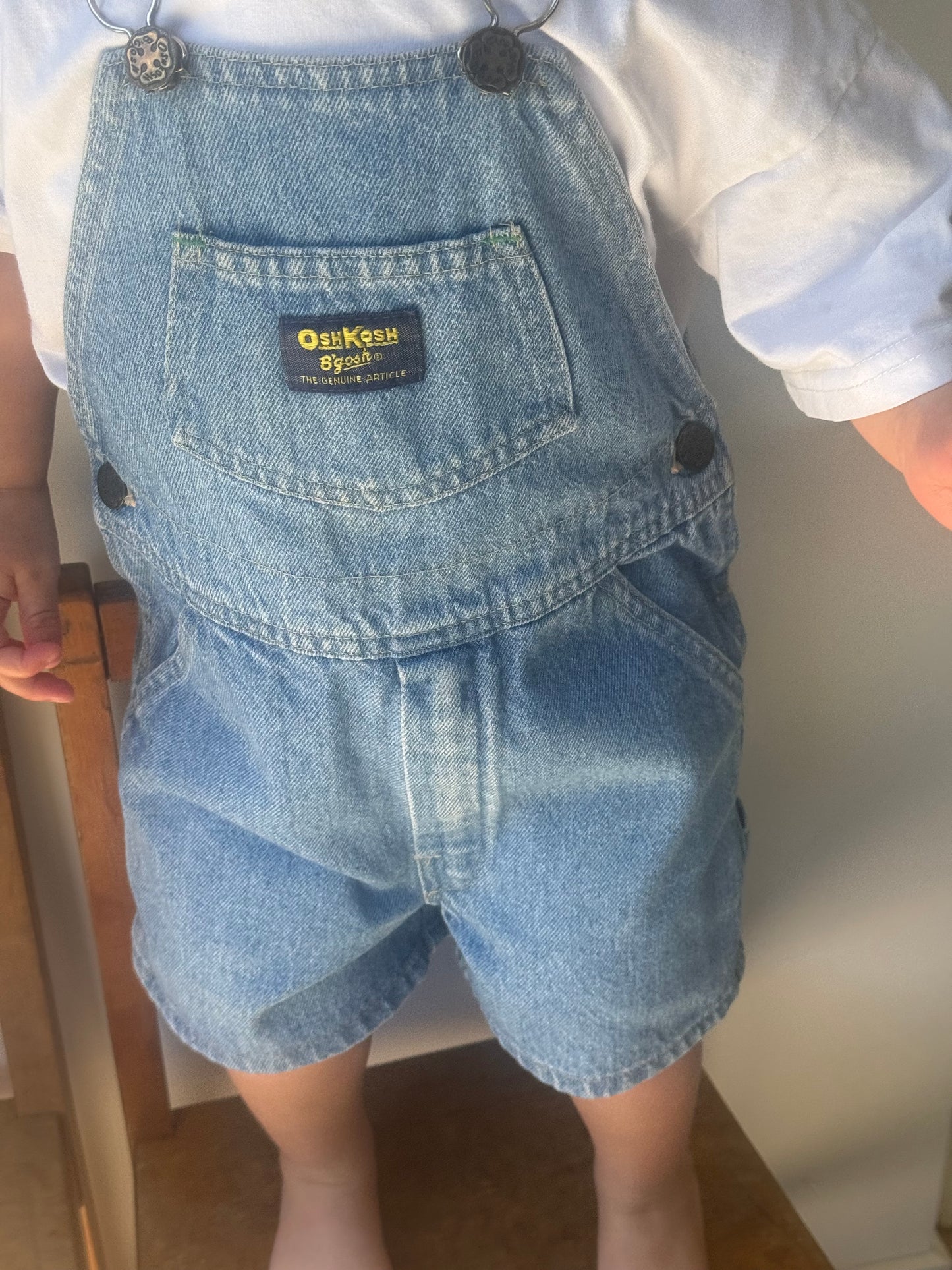 light denim Oshkosh shortalls - 2-4Y