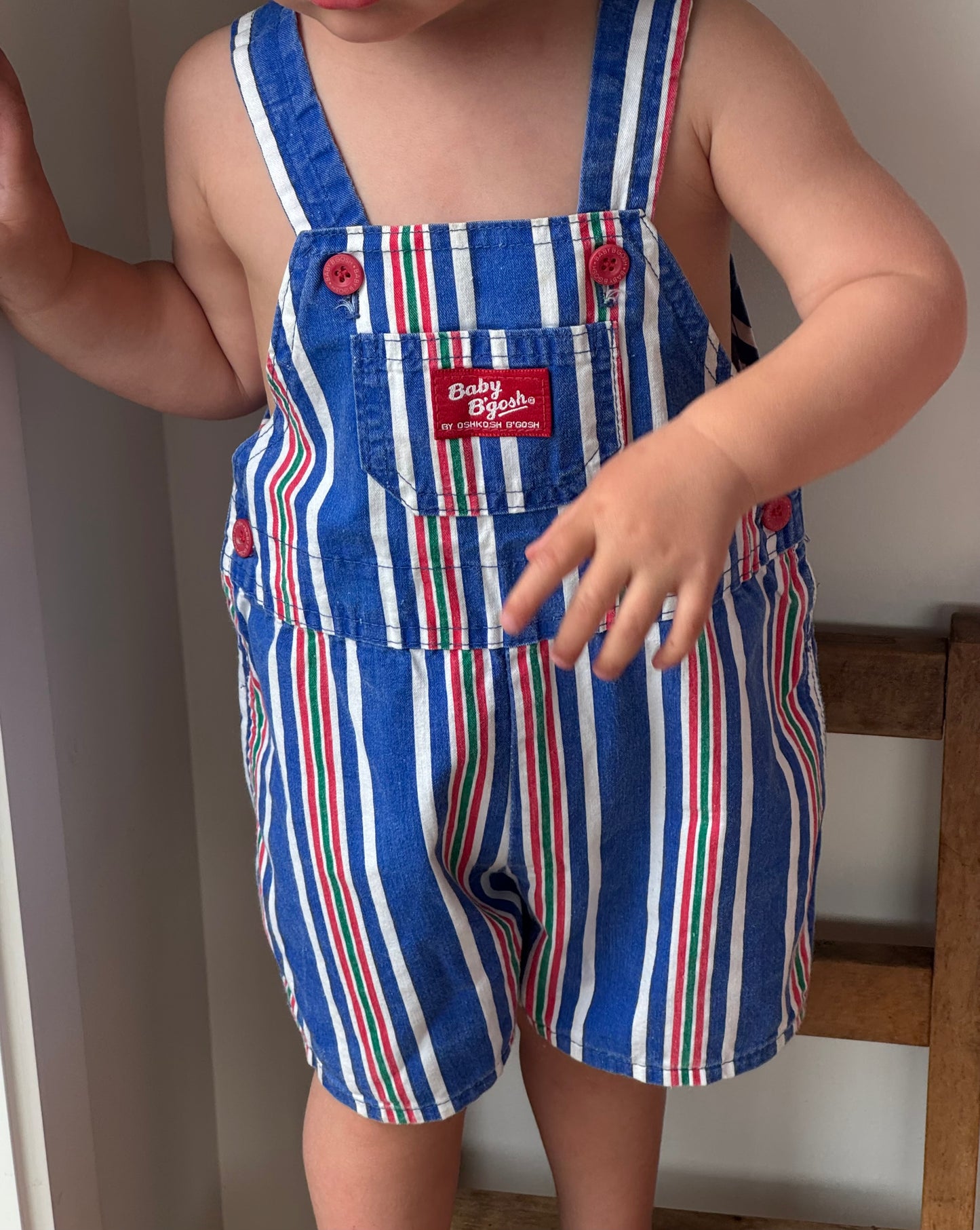 striped Oshkosh shortalls - 18m/2Y