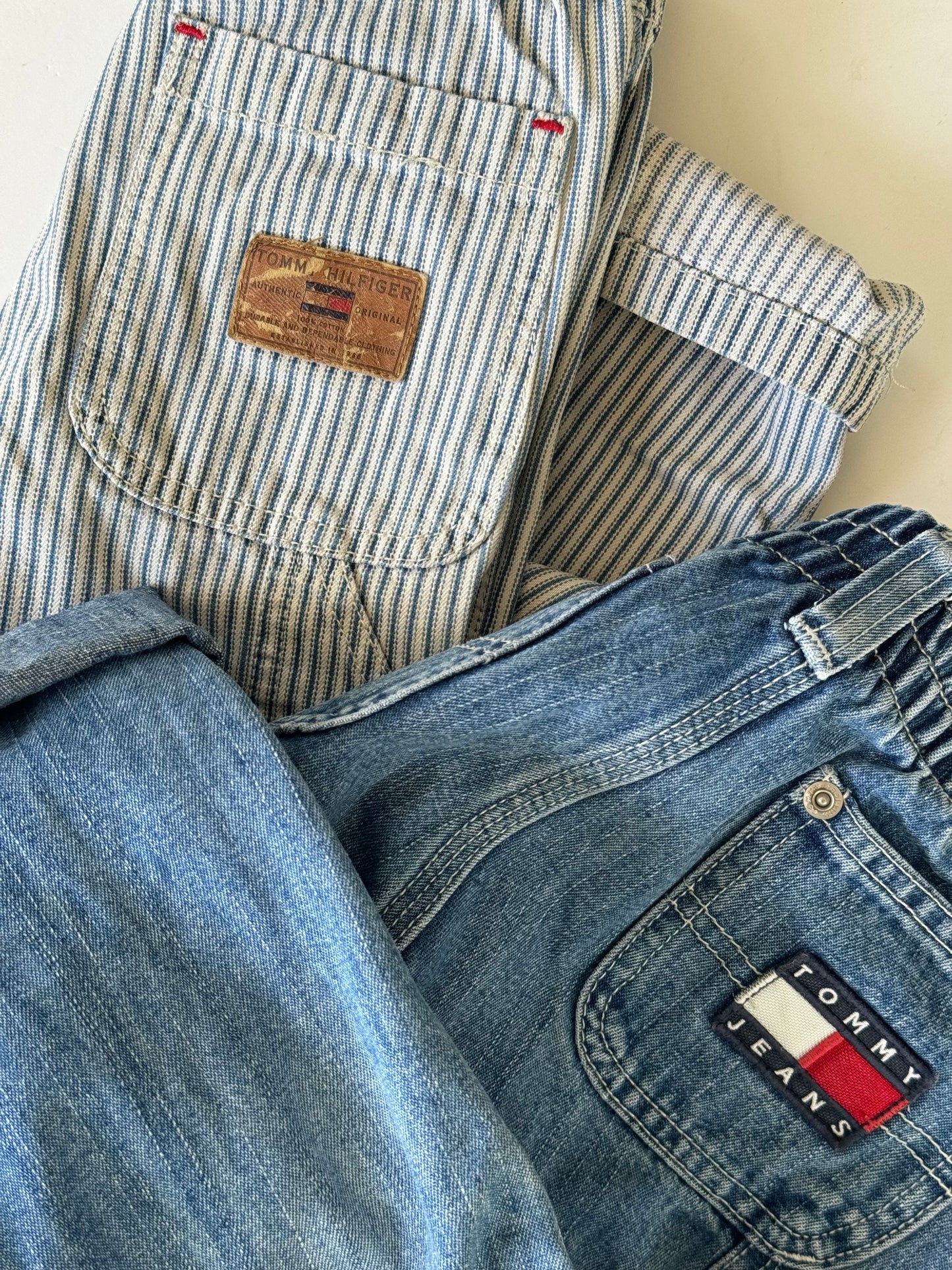 Tommy Hilfiger pinstriped pants - 2Y