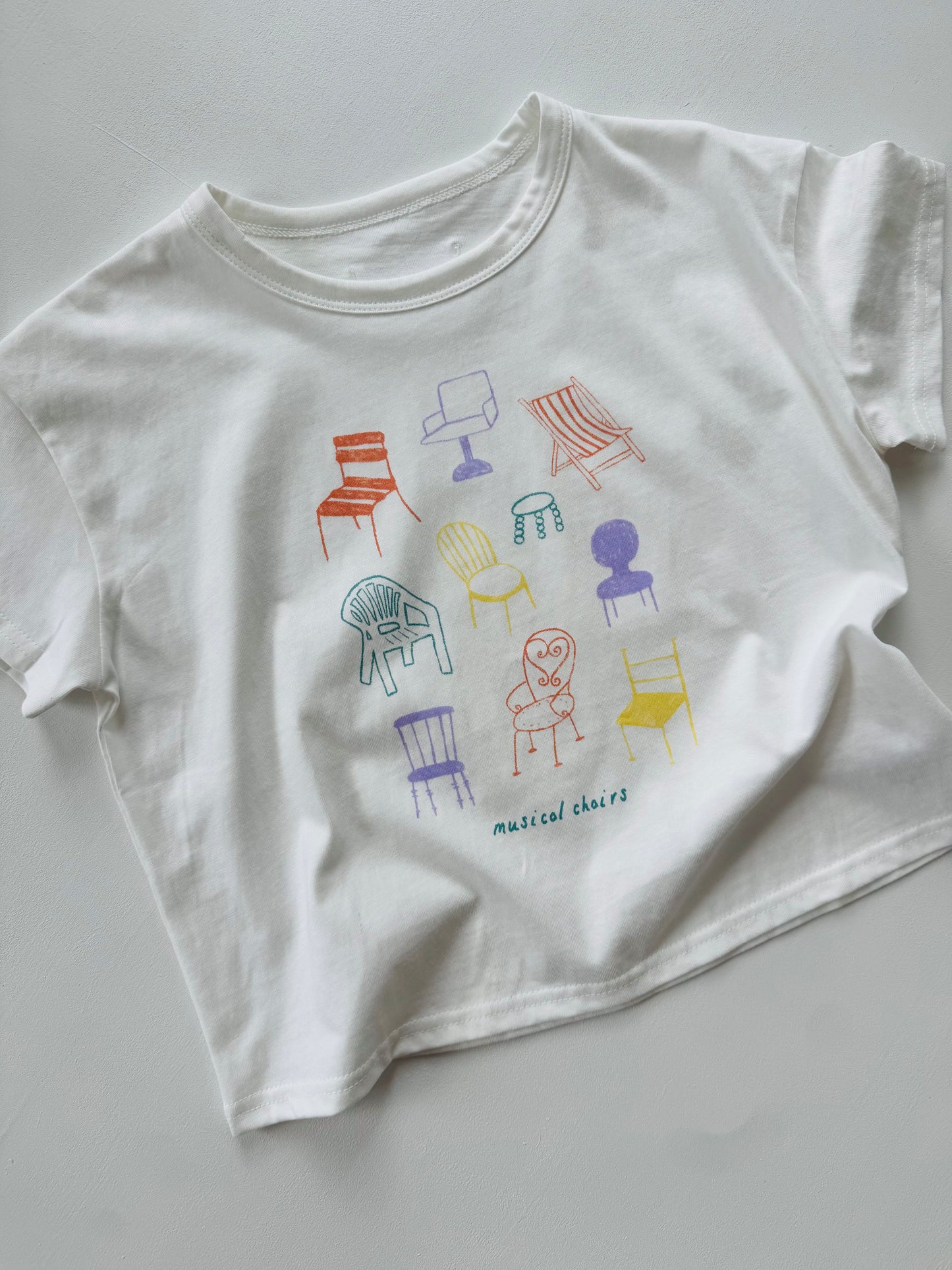 By Malo - vintage musical chairs tee