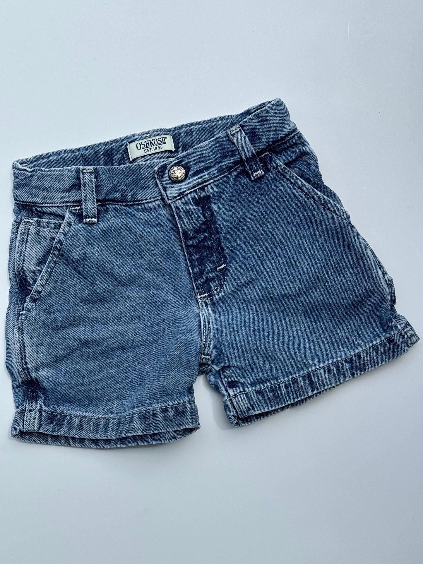 Oshkosh shorts 4/5y