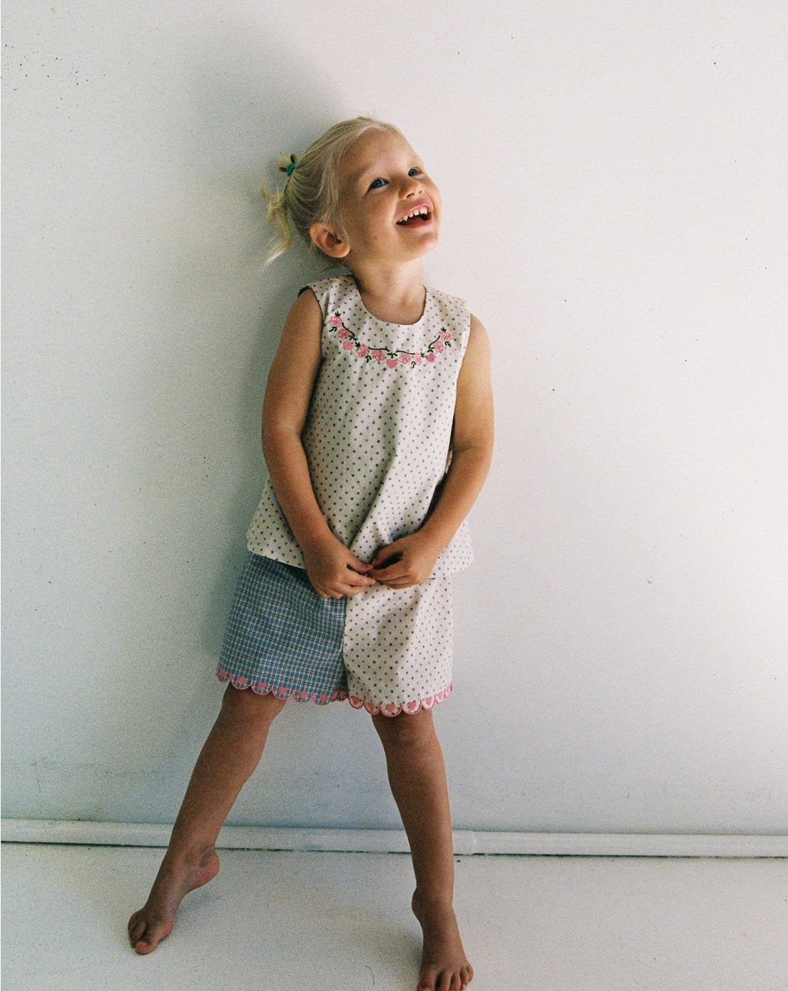 Juni - Della short - blue check