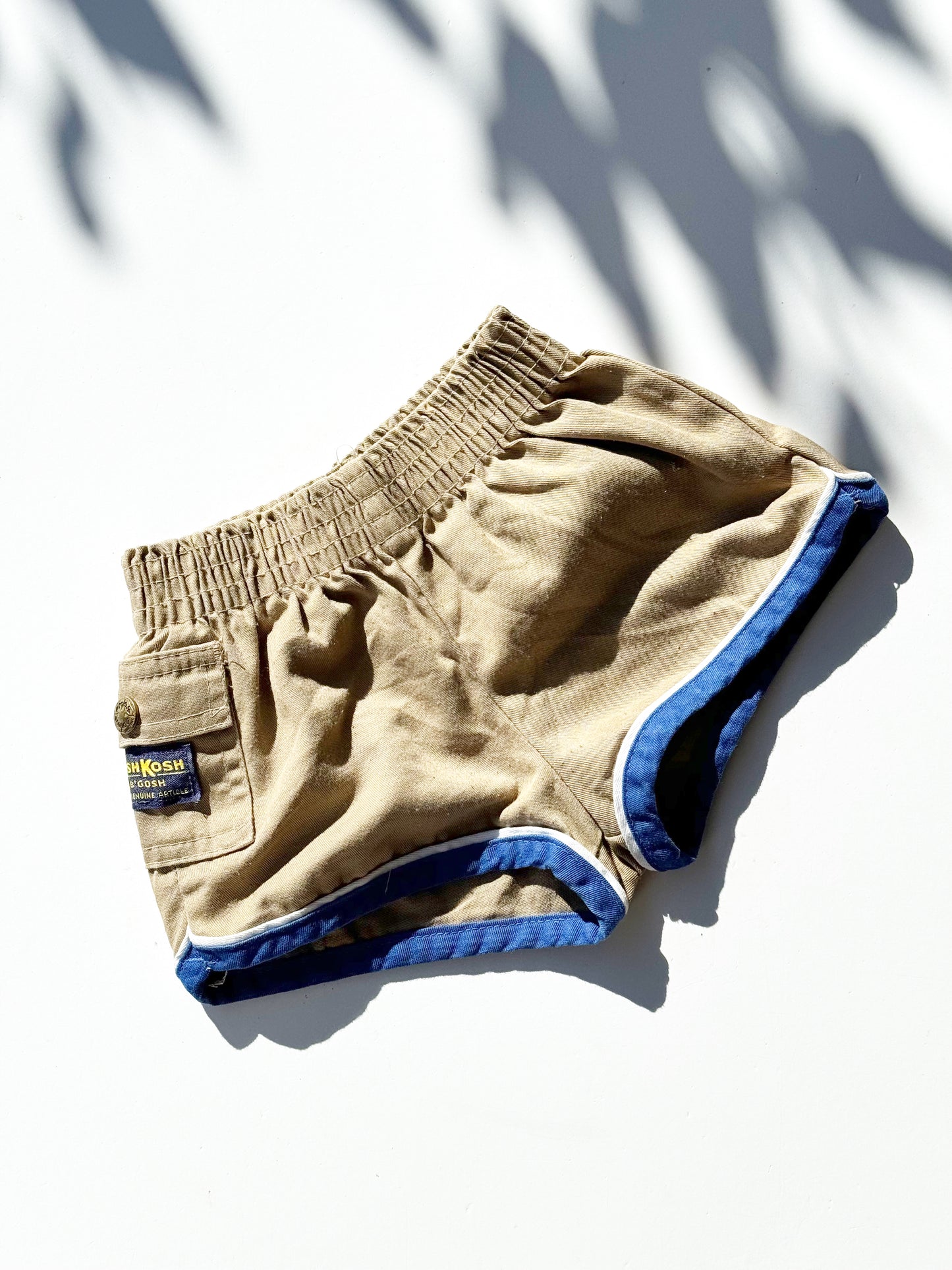 Oshkosh retro shorts - 9m-2Y