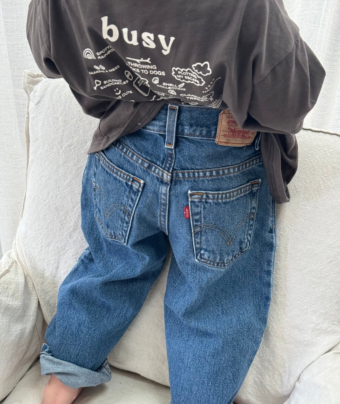 Dark wash Levi’s - 4Y