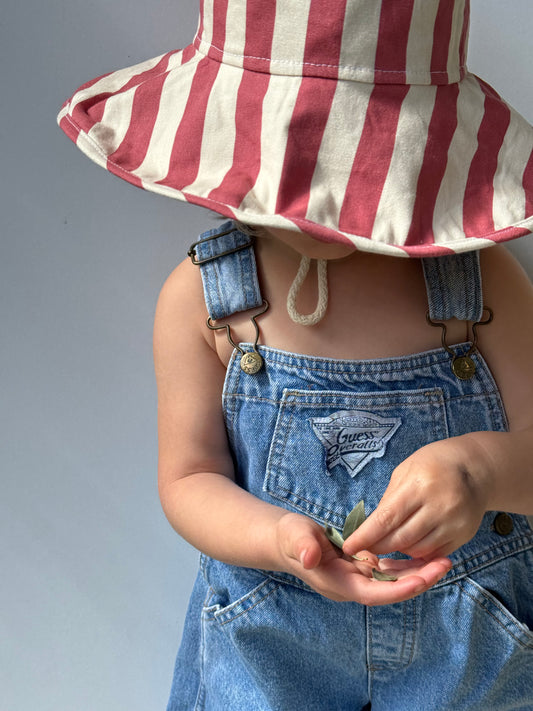 kids wide brim sun hat - English red