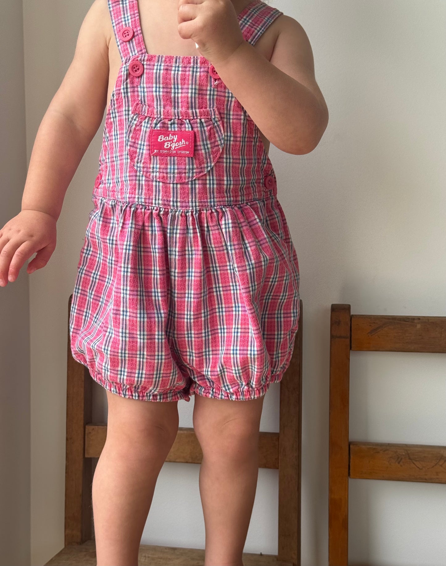 check Oshkosh romper - 18m