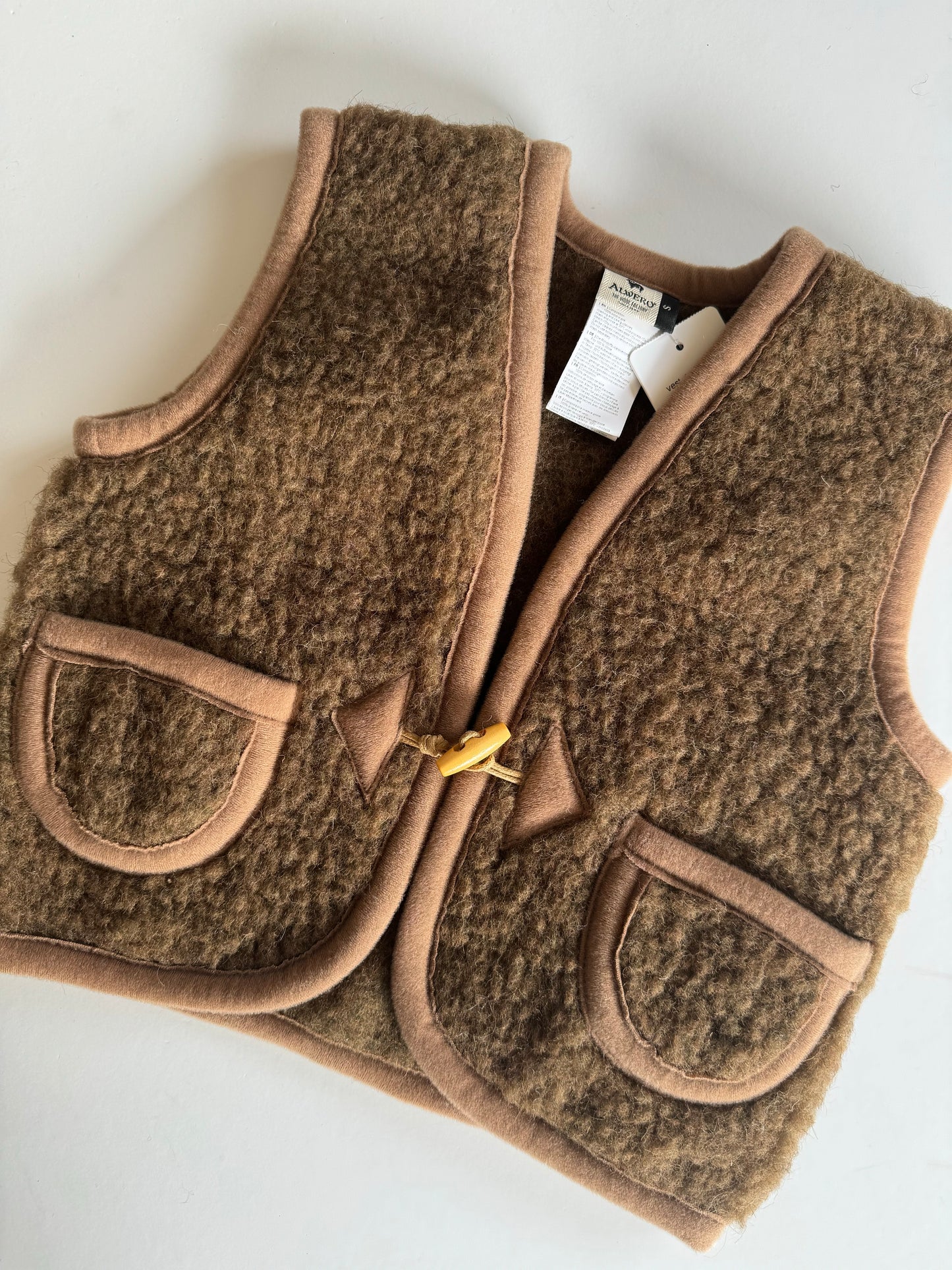 wool vest - brown