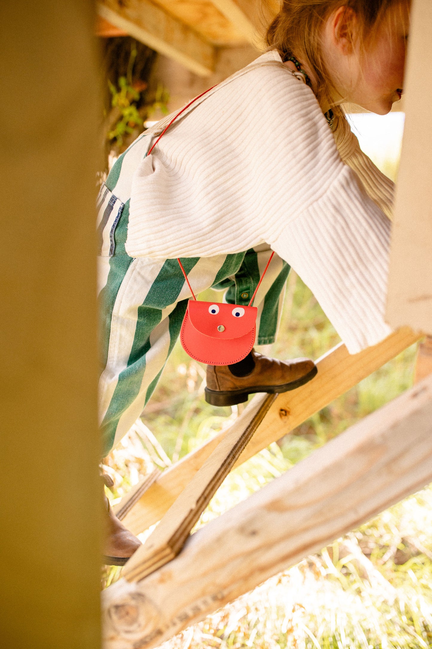 Googly Eye Pocket Purse - red