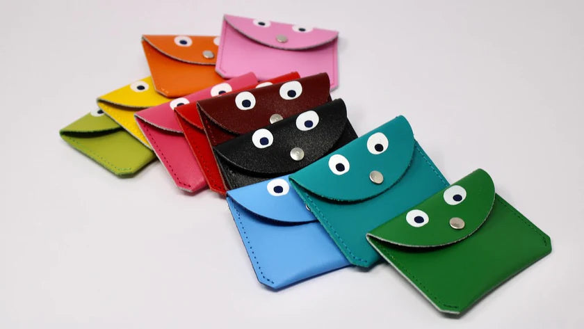 Mini Money Googly Eye Purse - cornflower